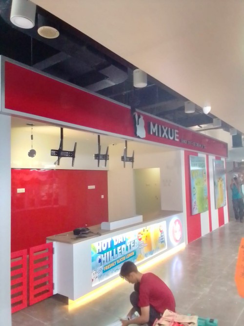 Desain interior Bandung Desain interior Toko Mixue Bandung