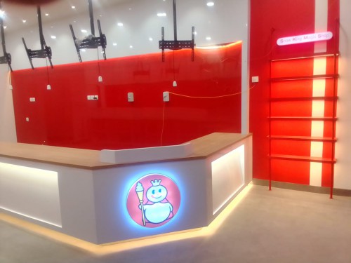 Desain interior Bandung Desain interior Toko Mixue Bandung